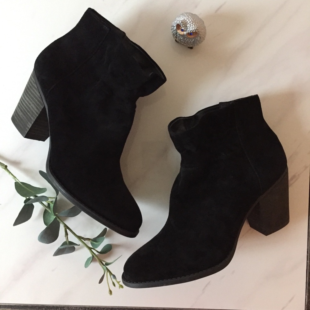 Jessica Simpson Yvette Suede Ankle Boot